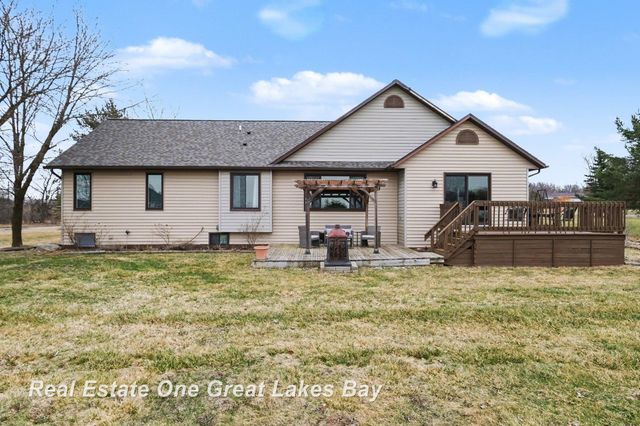 2024 Montague Road, Davison, MI 48423