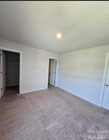 433 Cranford Drive, Pineville, NC 28134