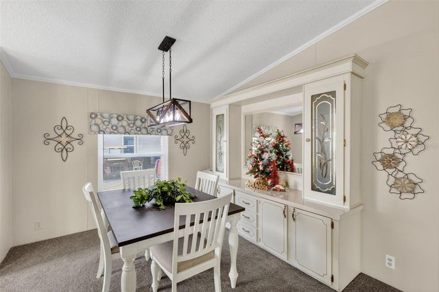 512 LA PLAYA CIRCLE, North Port, FL 34287