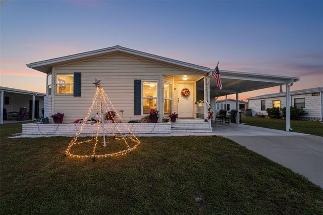 512 LA PLAYA CIRCLE, North Port, FL 34287