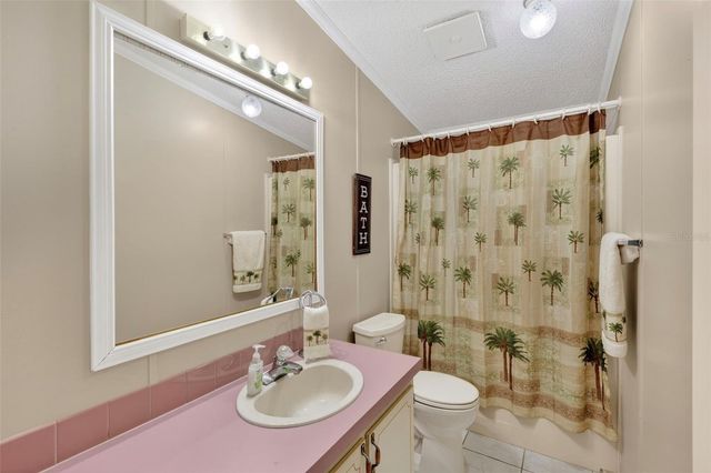 512 LA PLAYA CIRCLE, North Port, FL 34287