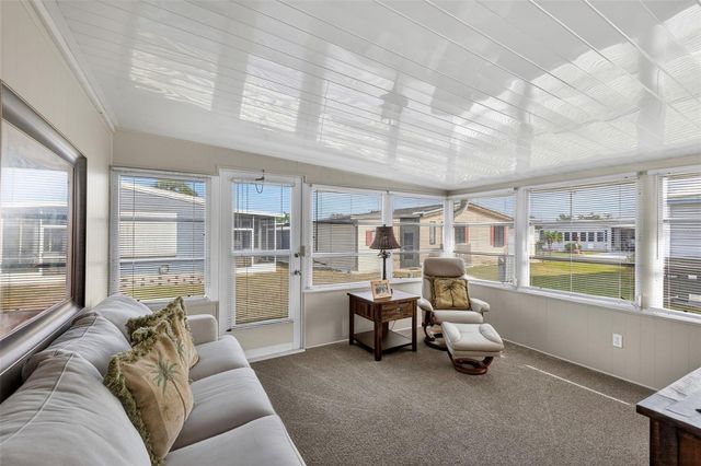 512 LA PLAYA CIRCLE, North Port, FL 34287