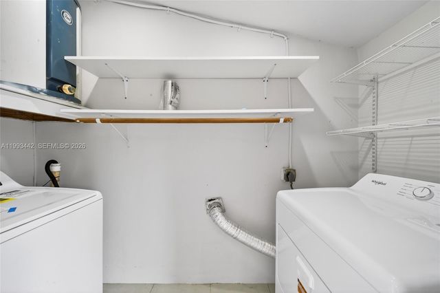 7261 SW 21st St 7263, Miami, FL 33155