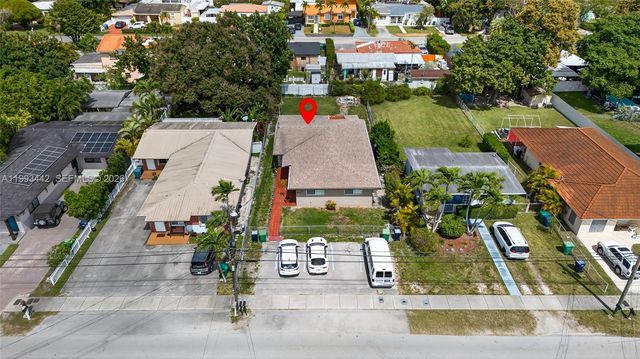 7261 SW 21st St 7263, Miami, FL 33155
