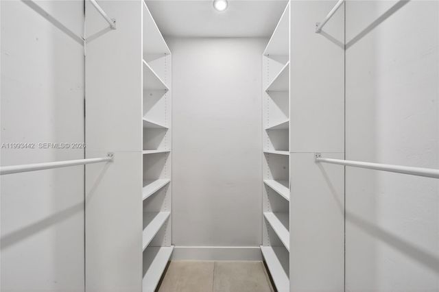 7261 SW 21st St 7263, Miami, FL 33155