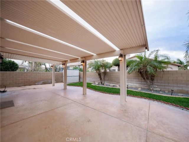 5896 Sawgrass Way, Fontana, CA 92336