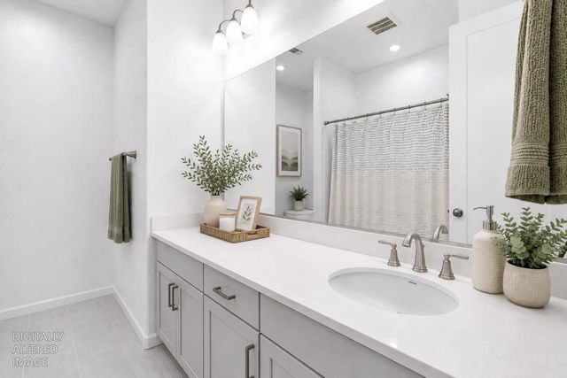 631 Aberdeen Ln, Lincoln, CA 95648