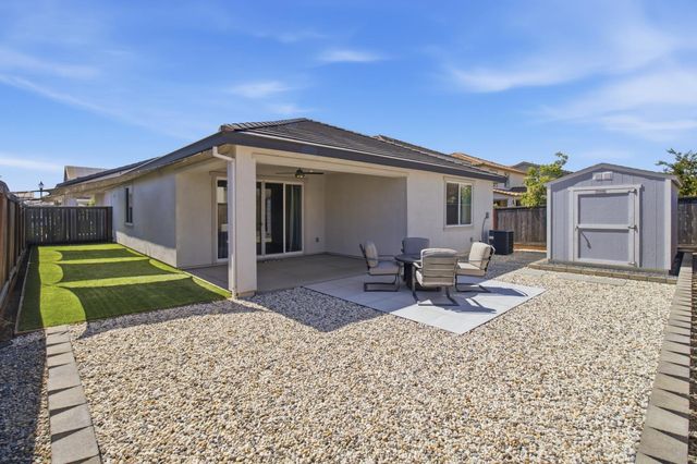 631 Aberdeen Ln, Lincoln, CA 95648