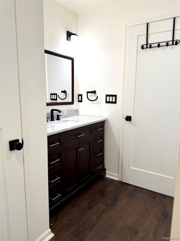 1203 W Euclid Street, Detroit, MI 48202