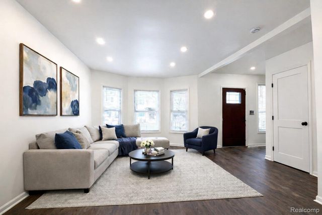 1203 W Euclid Street, Detroit, MI 48202