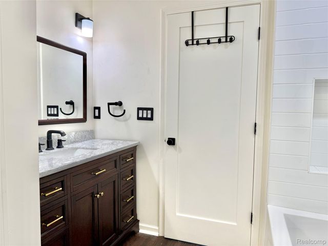 1203 W Euclid Street, Detroit, MI 48202