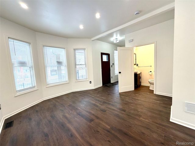 1203 W Euclid Street, Detroit, MI 48202