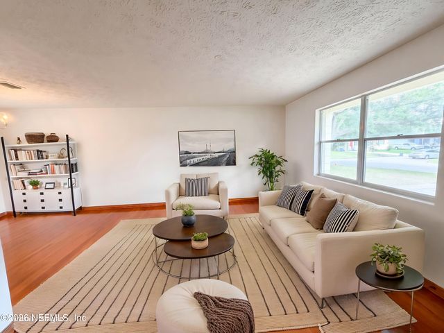 7073 COTILLION Road N, Jacksonville, FL 32211