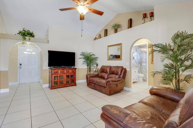 2374 SW Chateau Terrace, Port St. Lucie, Port St Lucie, FL 34953