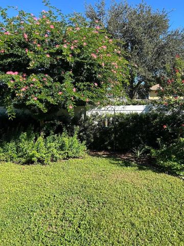 2374 SW Chateau Terrace, Port St. Lucie, Port St Lucie, FL 34953