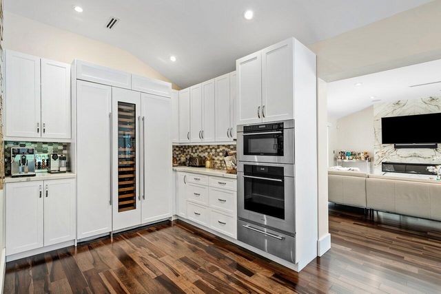 1117 Lake Drive, Delray Beach, FL 33444