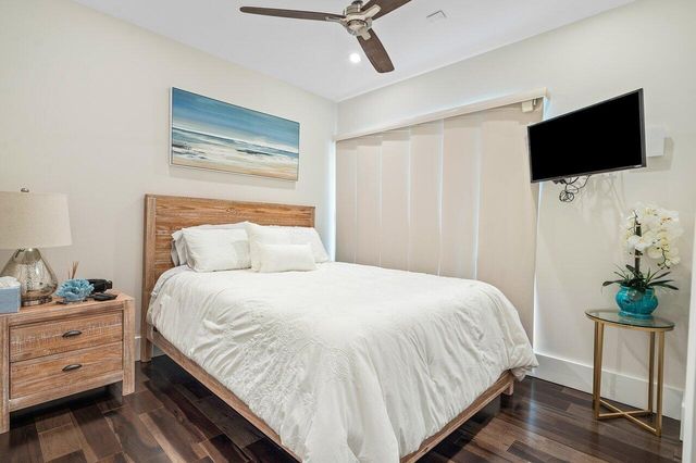 1117 Lake Drive, Delray Beach, FL 33444