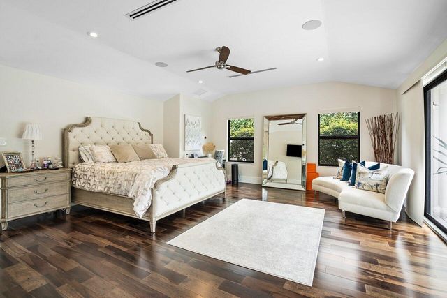 1117 Lake Drive, Delray Beach, FL 33444