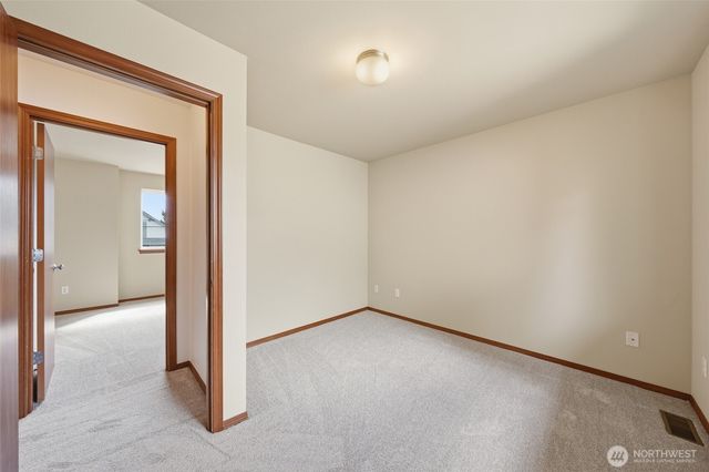 1721 Langdon Street, Sumner, WA 98390