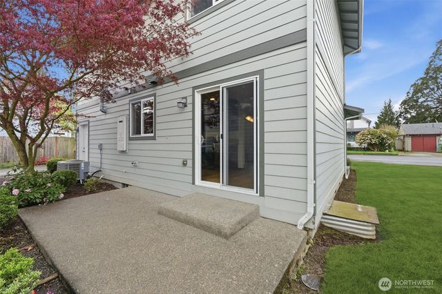1721 Langdon Street, Sumner, WA 98390