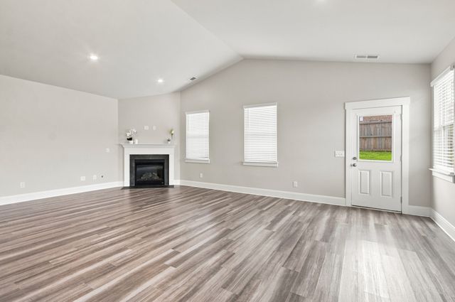 917 Sassafras Ct, Spring Hill, TN 37174