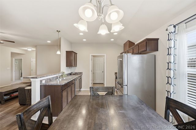 6620 N 128th East Avenue, Owasso, OK 74055