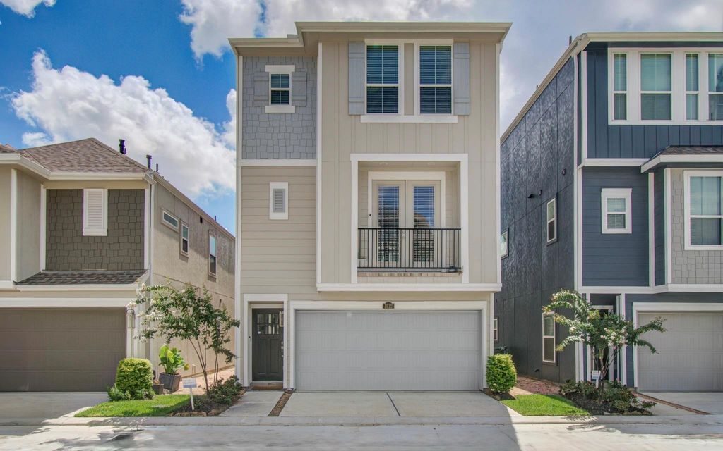 1912 Honey Mound Drive, Houston, TX 77080