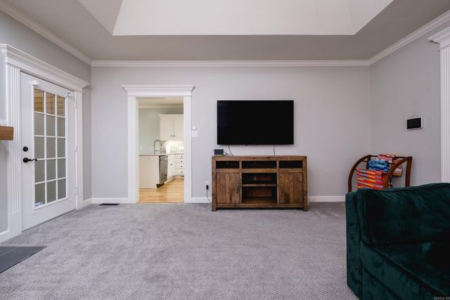 15 Roanne Court, Little Rock, AR 72211