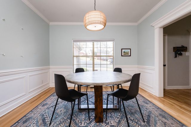 15 Roanne Court, Little Rock, AR 72211