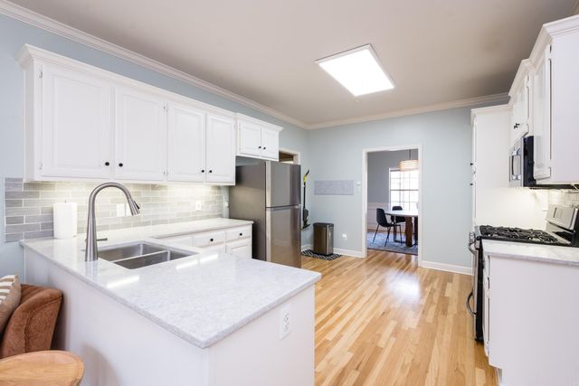 15 Roanne Court, Little Rock, AR 72211