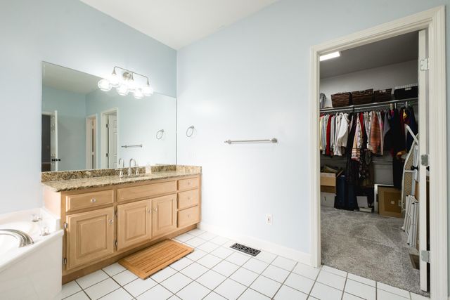 15 Roanne Court, Little Rock, AR 72211