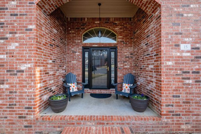 15 Roanne Court, Little Rock, AR 72211