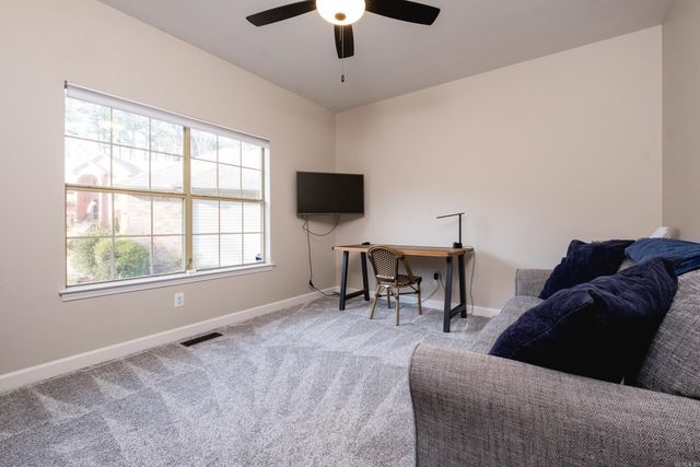 15 Roanne Court, Little Rock, AR 72211