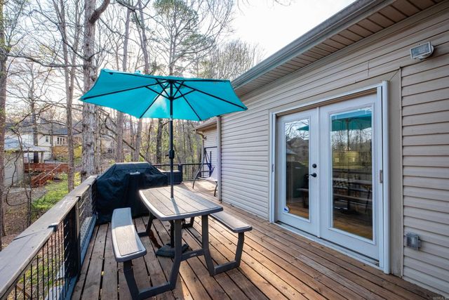 15 Roanne Court, Little Rock, AR 72211