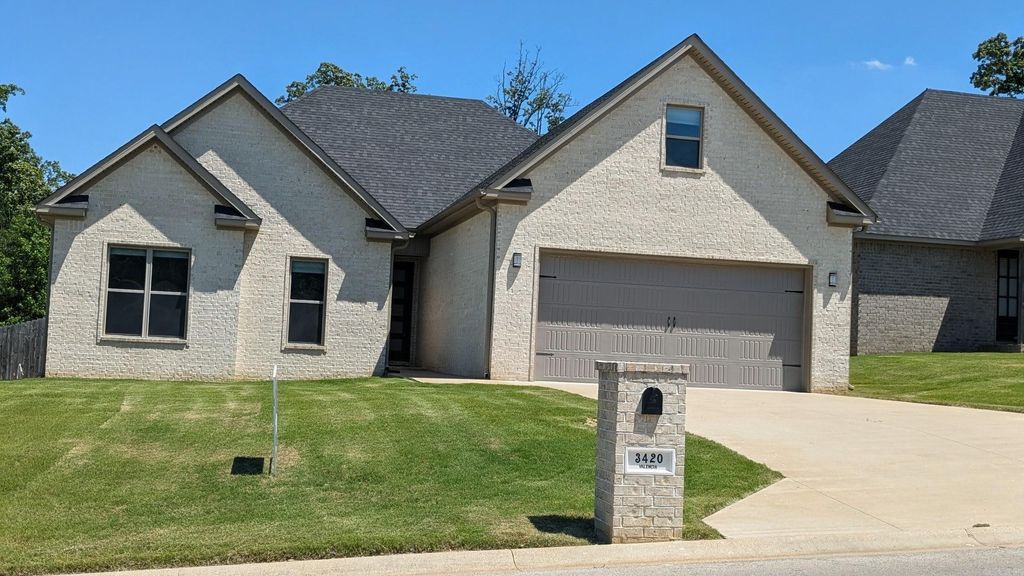 3420 Valencia Drive, Jonesboro, AR 72405