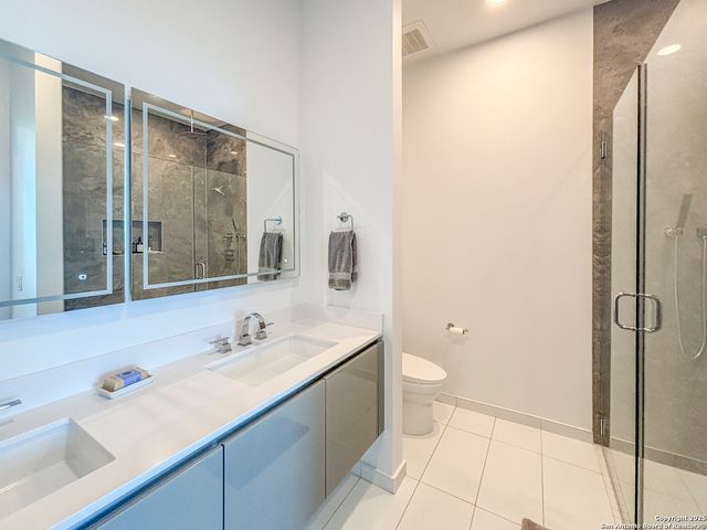 123 Lexington Ave Apt 1402, San Antonio, TX 78205