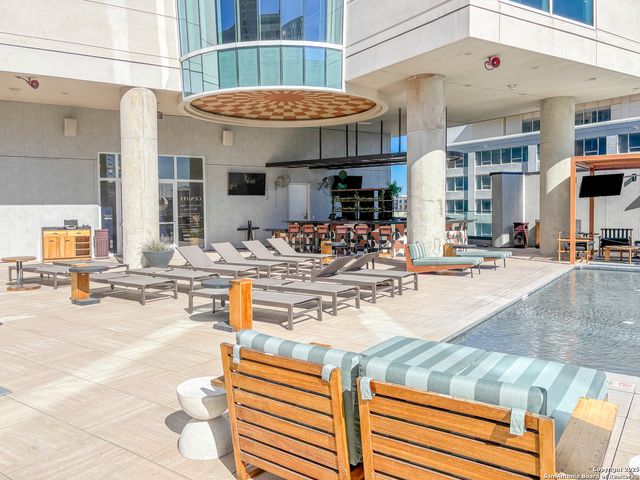 123 Lexington Ave Apt 1402, San Antonio, TX 78205