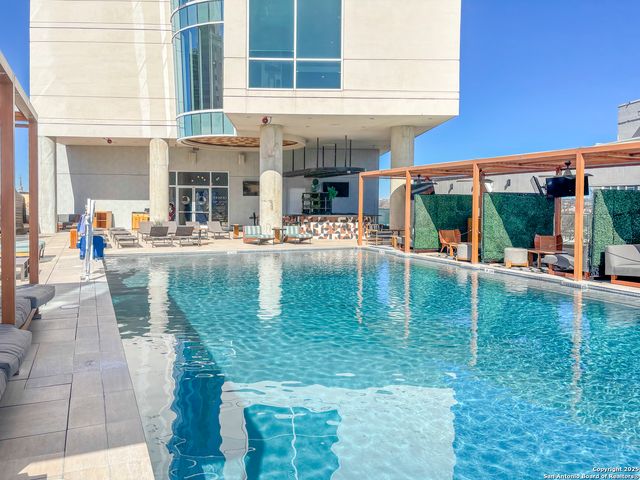 123 Lexington Ave Apt 1402, San Antonio, TX 78205