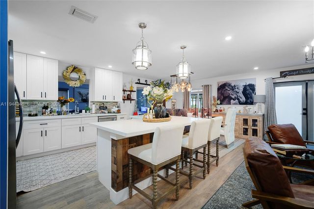 13796 Kaiser Trl, Delray Beach, FL 33484