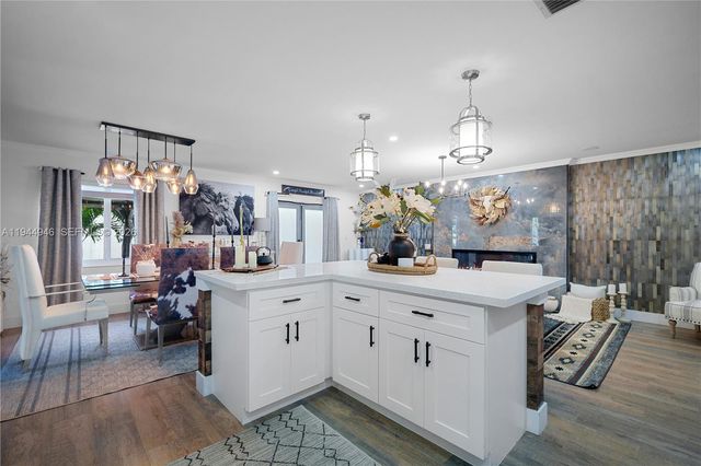 13796 Kaiser Trl, Delray Beach, FL 33484