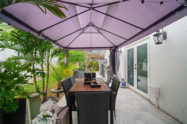 13796 Kaiser Trl, Delray Beach, FL 33484