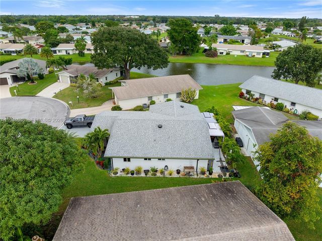 13796 Kaiser Trl, Delray Beach, FL 33484