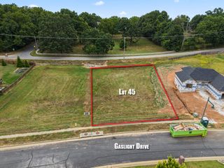 1551 West Gaslight Drive, Springfield, MO 65810