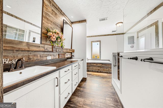688 Clements Road, Comer, GA 30629