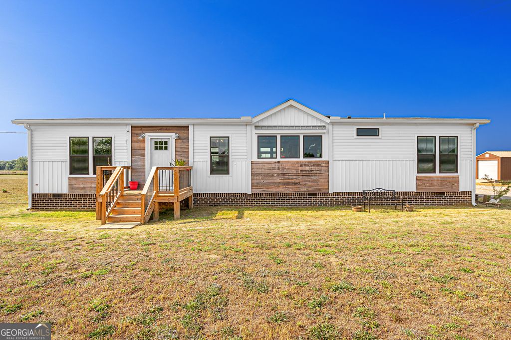 688 Clements Road, Comer, GA 30629