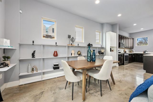 1310 Cedar Ave, Austin, TX 78702