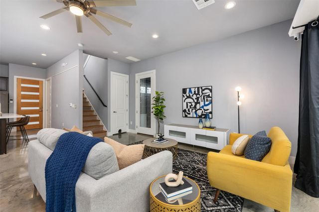 1310 Cedar Ave, Austin, TX 78702