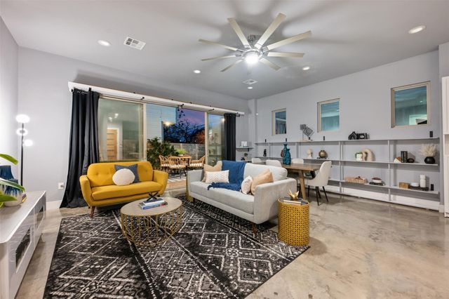 1310 Cedar Ave, Austin, TX 78702