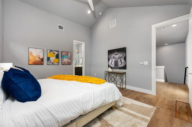 1310 Cedar Ave, Austin, TX 78702
