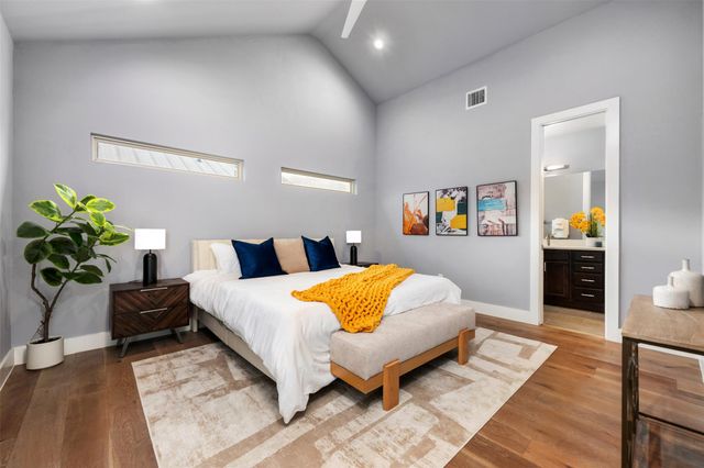 1310 Cedar Ave, Austin, TX 78702